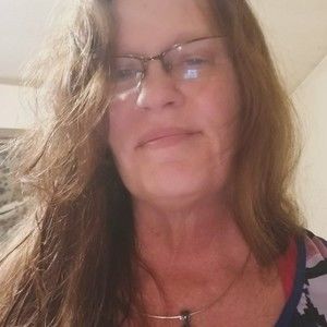 Meet your Posher, Pamela